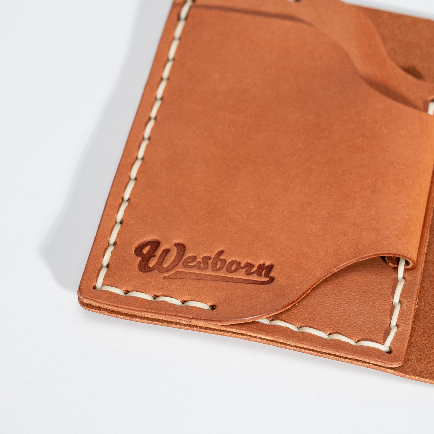 Saloon Bifold - Premium Leather Wallet