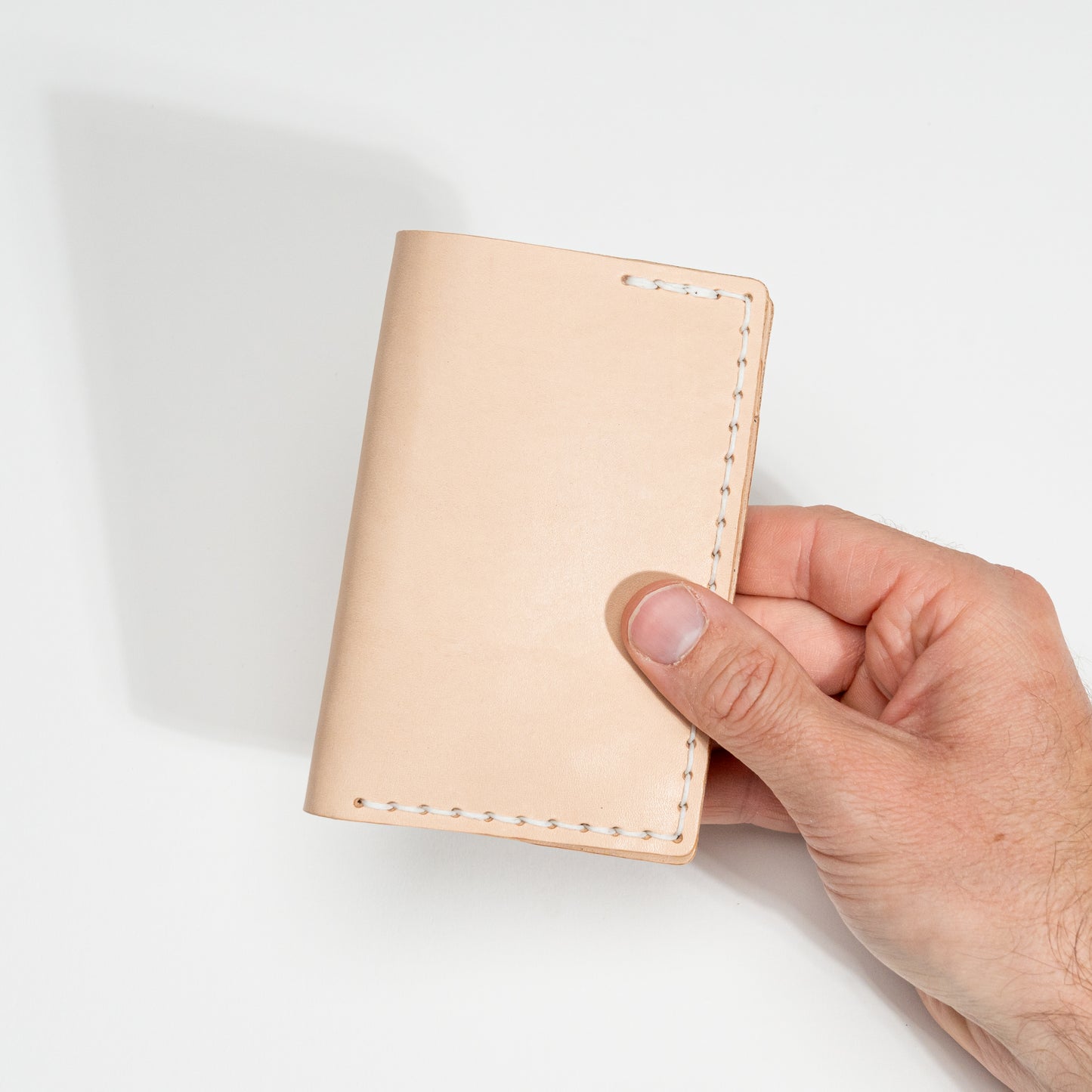 DUEL SALOON - vertical bifold wallet