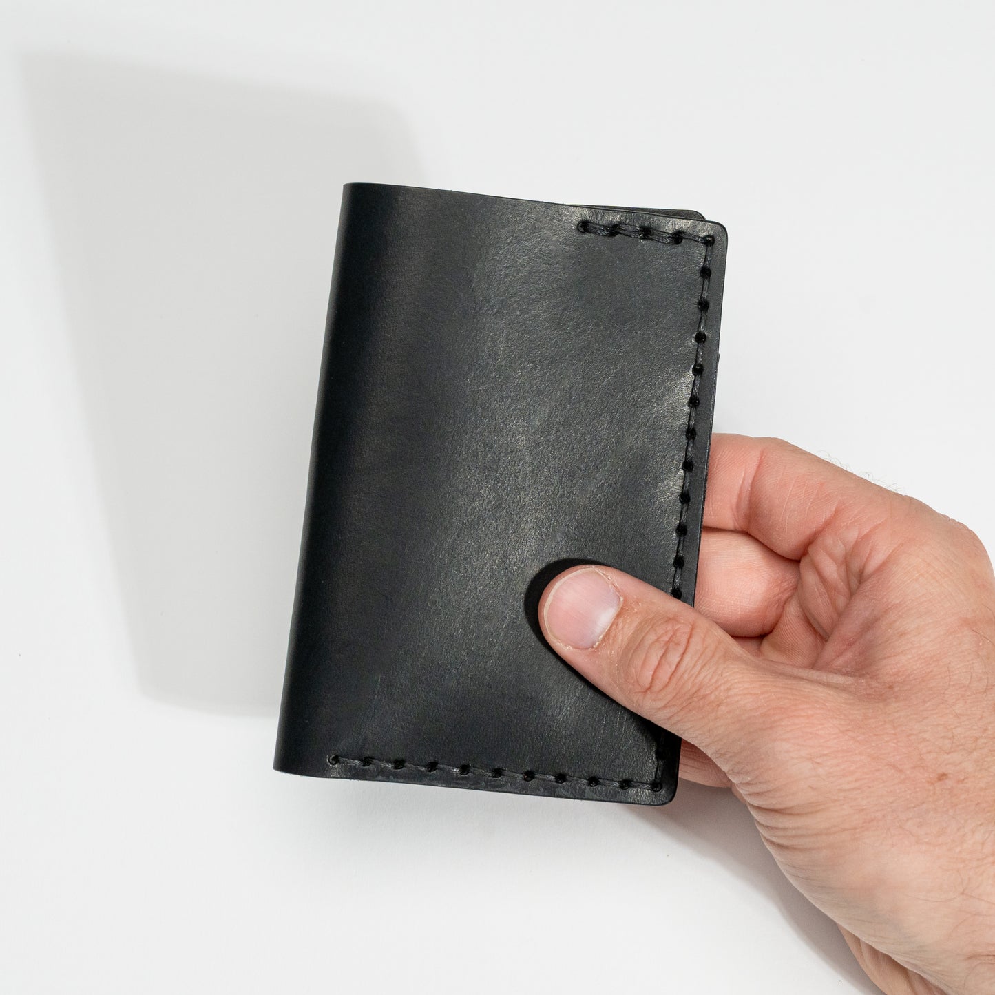 DUEL SALOON - vertical bifold wallet