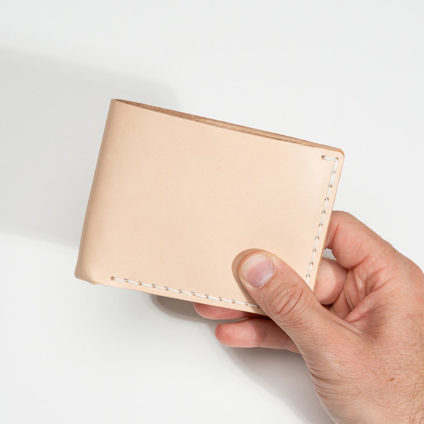 SALOON BILLFOLD - Slim traditional leather wallet