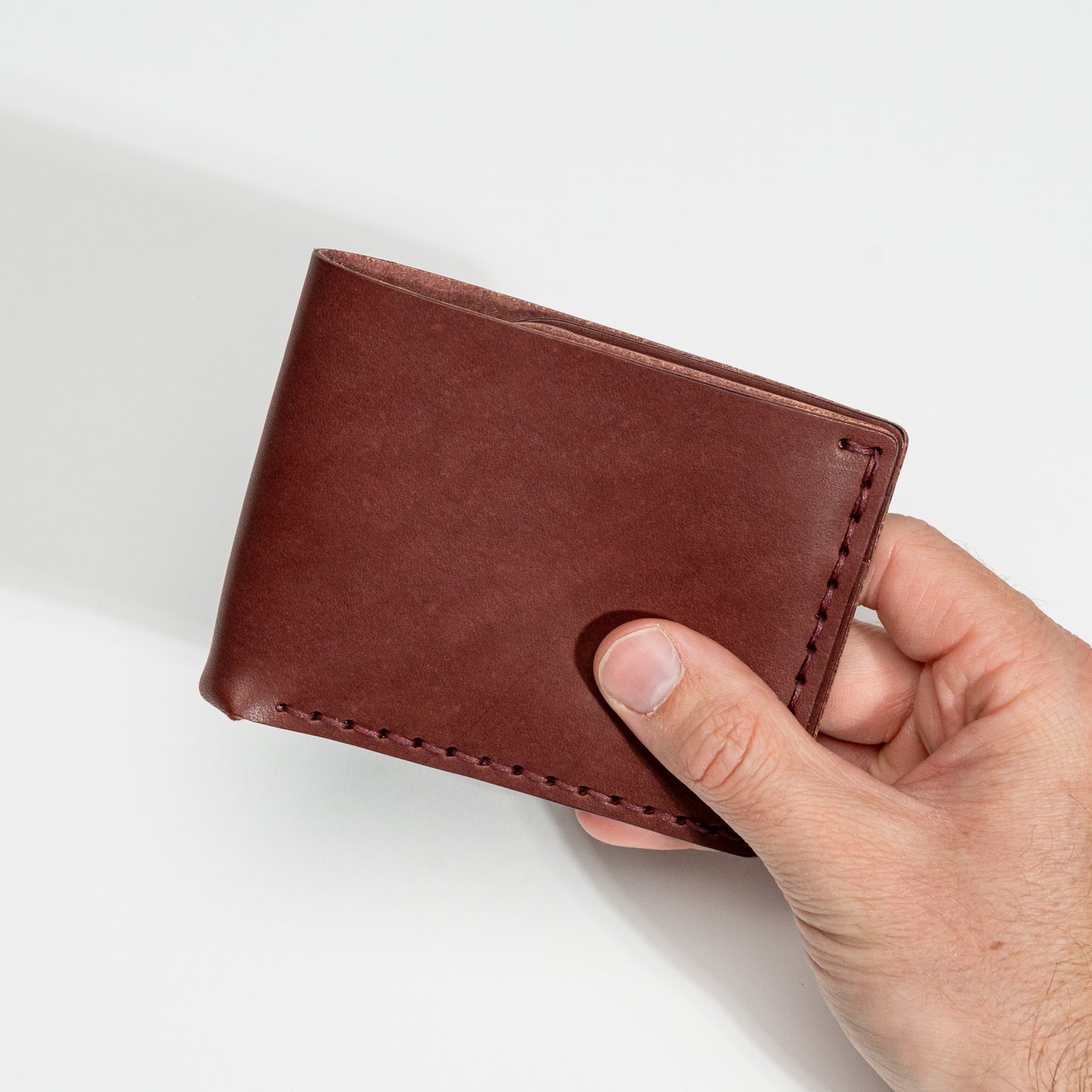 SALOON BILLFOLD - Slim traditional leather wallet